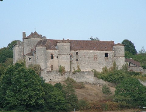 Arcambal-El castillo del